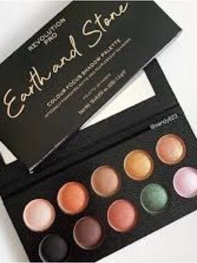 Revolution PRO Earth and Stone Intensely Pigmented Eye Shadow London Palette New